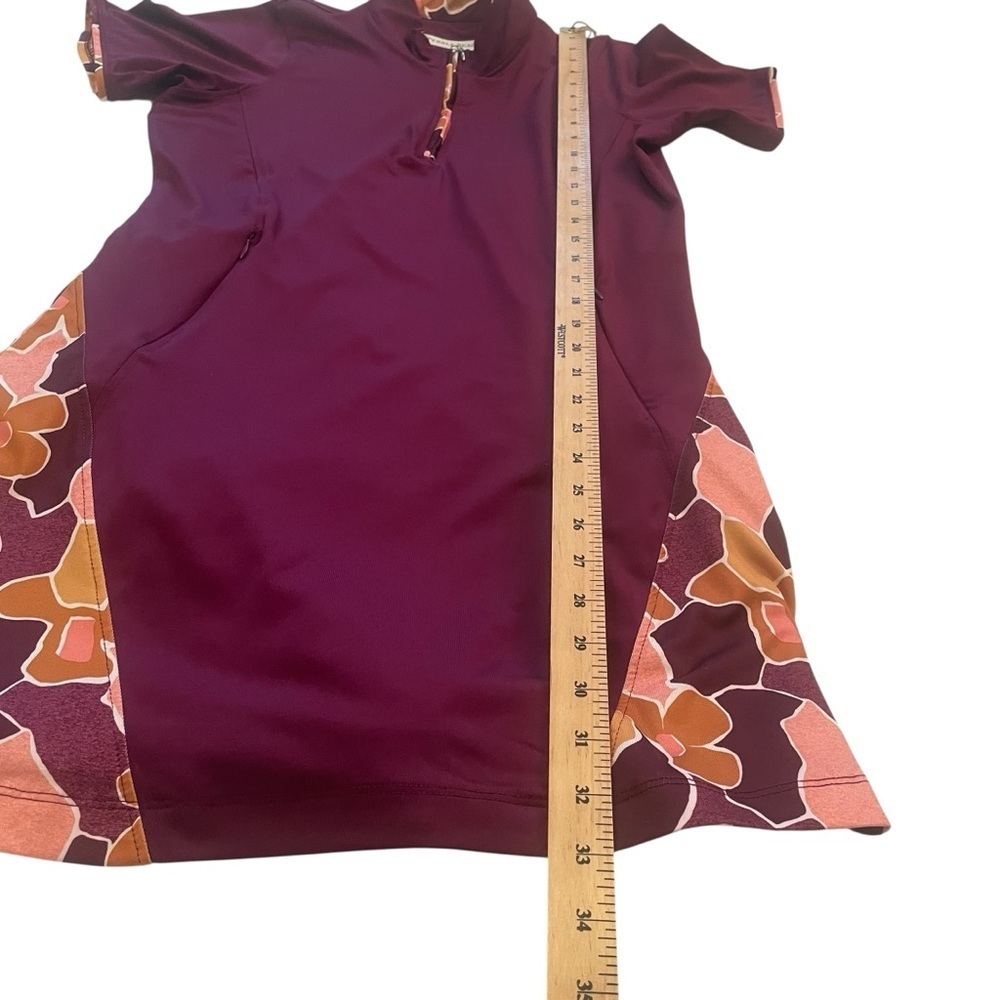 Pebble Beach Mod Floral Side
Panel Short Sleeve Dress-Size Medium - Picture 3 of 10